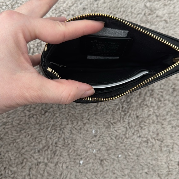 Brand New Disney x Coach 101 Dalmatians Wristlet - Picture 2 of 2